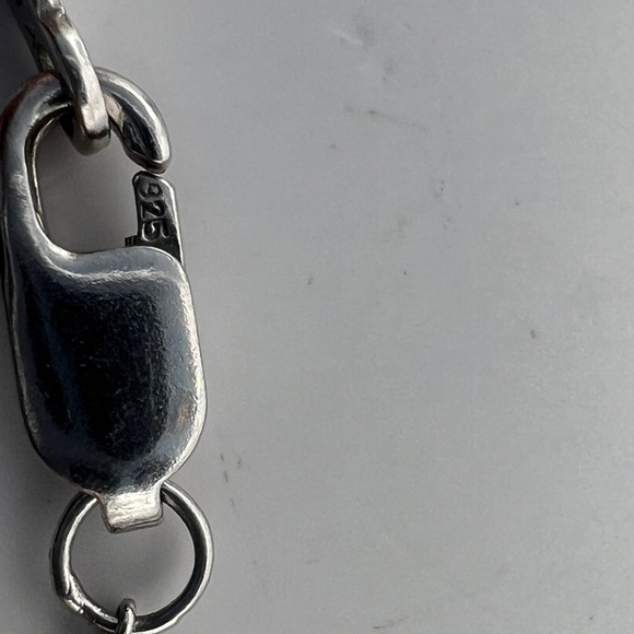 Marked Sterling Fluorite double point Pendant on a 925 Sterling Chain - Picture 7 of 11